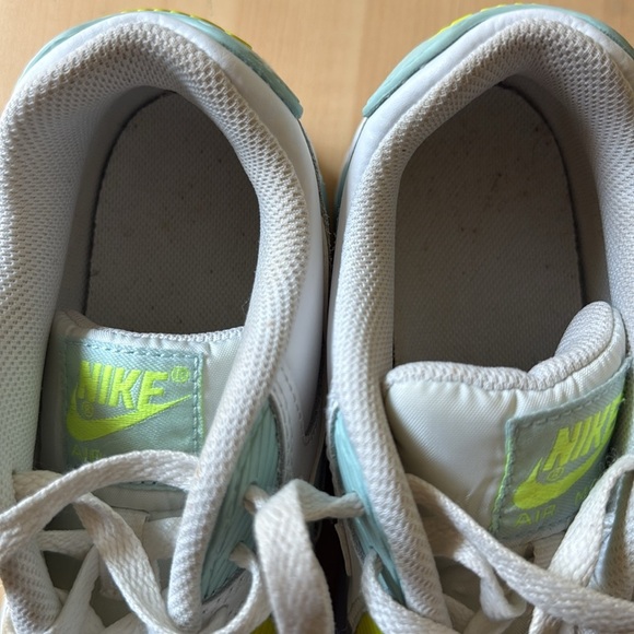 NIKE AIR MAX 90 Pastel size 6 youth - Picture 11 of 11